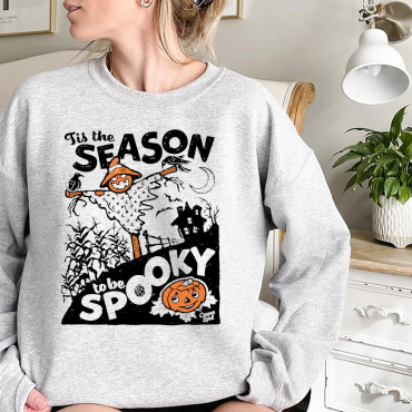 tis-the-season-to-be-spooky-sweatshirt-vintage-halloween-1